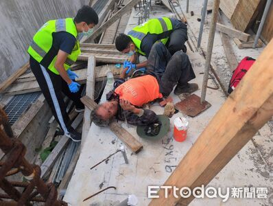 快訊／蘭嶼工地工人因強風跌倒　遭鋼筋穿刺緊急送醫！