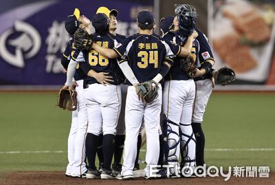 延賽「假日變平日」引象迷不滿 蔡其昌說明延賽決策原委