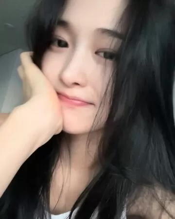 ▲▼韓佳乙。（圖／翻攝自Instagram／hgaeul_）