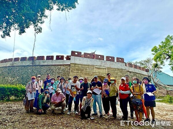 ▲「屭遊南門」以遊戲化互動展結合歷史記憶，邀民眾穿梭古今體驗城垣文化。（圖／記者林東良翻攝，下同）