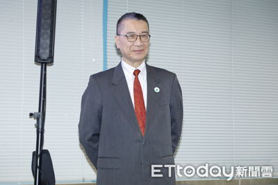 徐國勇曝執政黨、賴清德民調已回溫　被點名選台北市長回應了