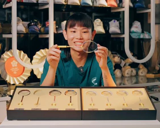 ▲▼戴資穎歷代戰拍迷你收藏組。（圖／VICTOR提供）