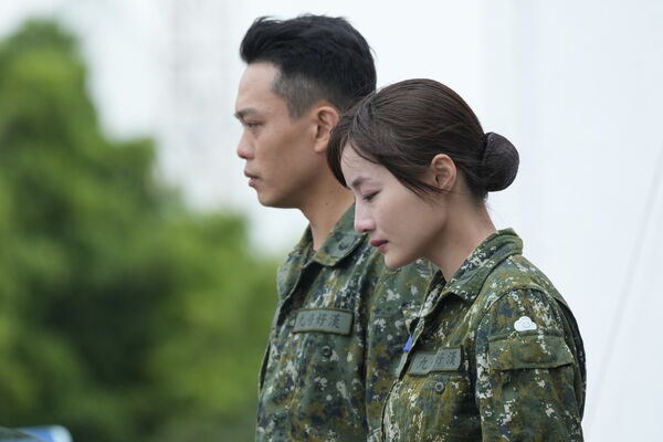 ▲▼ 黃鐙輝發表結訓感言，一度哽咽說不出話。（圖／台視提供）