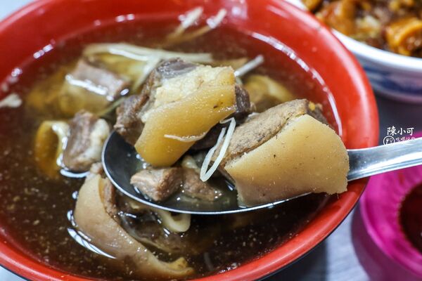 ▲▼賴岡山羊肉。（圖／部落客陳小可的吃喝玩樂授權提供）