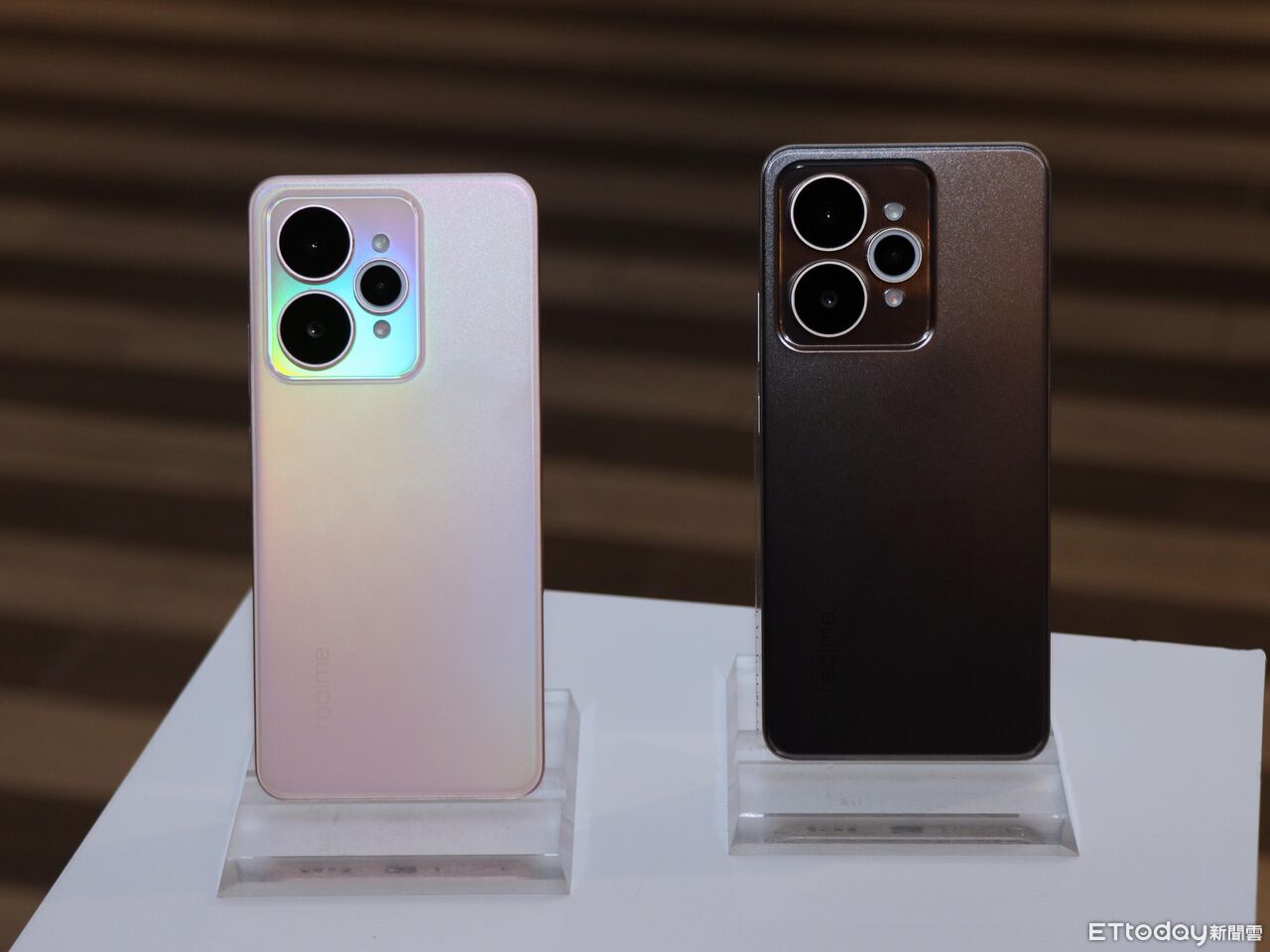 ▲▼      realme 15 系列  。（圖／記者蘇晟彥攝）