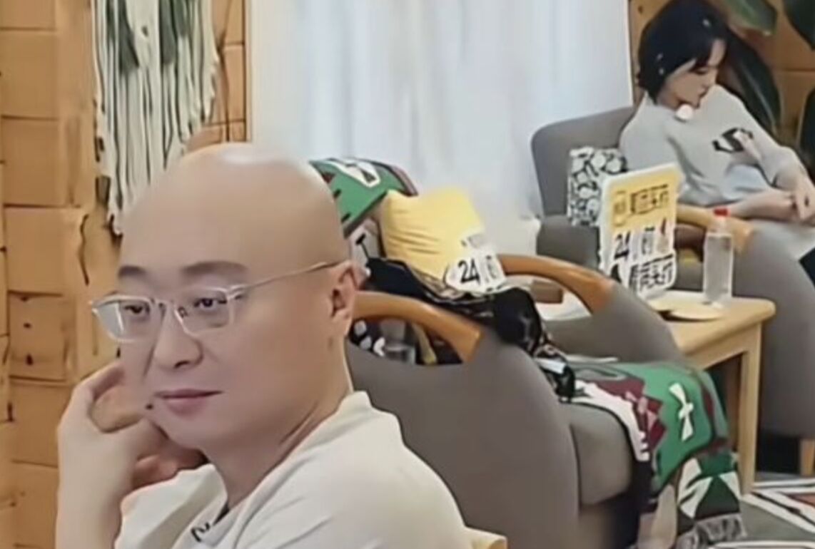 ▲參與實境秀綜藝節目的路行與鄧莎。（圖／翻攝極目新聞）