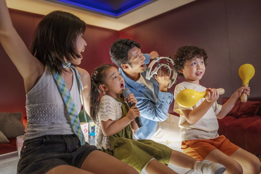 超Chill新玩法！全家大小、年輕人都愛海洋光譜號（圖／皇家加勒比國際遊輪、shutterstock）