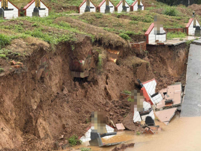 大雨狂炸！蘆竹生命紀念園區塌出天坑　墓碑崩落棺材出土畫面曝