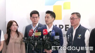 洪健益酸「咕嚕咕嚕市長」不放假　蔣萬安4字回應