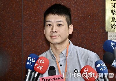 為聯合政府互槓 許甫揭賴清德昔談內閣制:卓冠廷賞老闆巴掌?