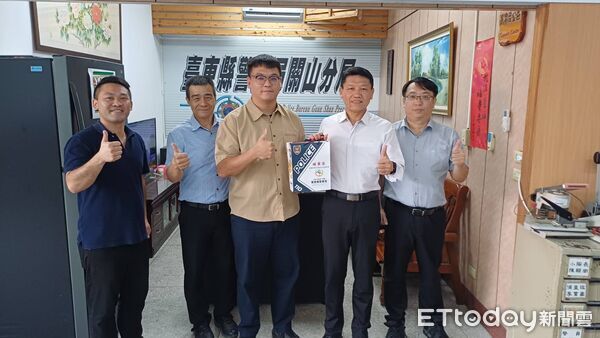 ▲慰勉聯合專案小組破獲連續竊嫌有功團隊。（圖／記者楊晨東翻攝）