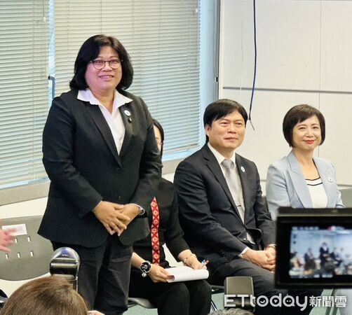 ▲▼   一步一腳印22年　民進黨提名王美惠參選嘉義市長　以行動承擔嘉義的未來   。（圖／立委王美惠服務處提供）