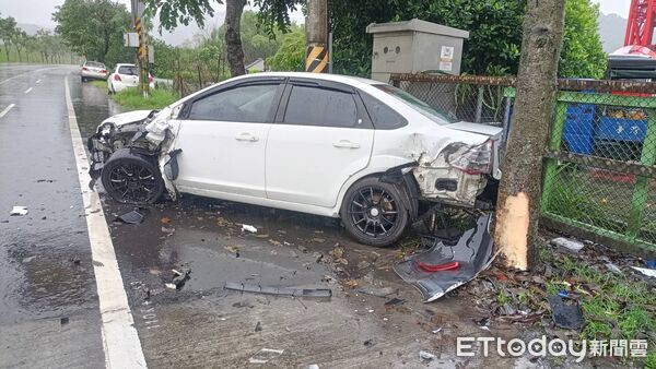 ▲▼員山鄉今（22日）天驚傳一起3車受損1輕傷車禍。（圖／記者游芳男翻攝，下同）