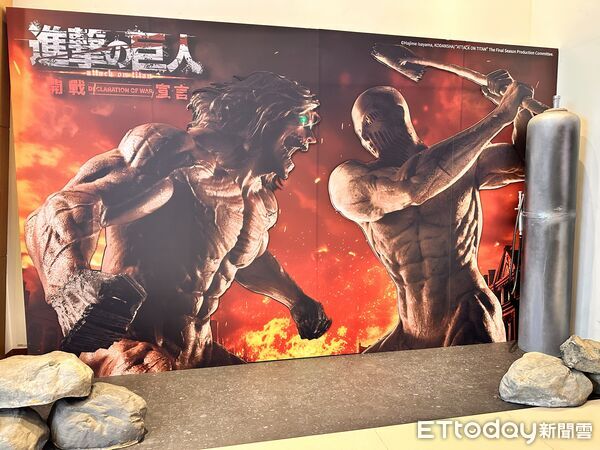 ▲▼高雄「Volare 行動飛行劇院」推出《妖怪森林》飛行劇院版，期間限定試映，讓觀眾可以透過獨家飛行椅直接「飛進故事裡」。（圖／記者林育綾攝）