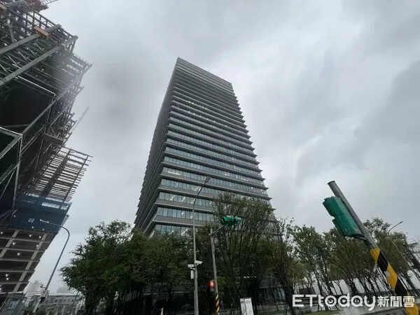 ▲▼        潤泰玉成,輝達南港     。（圖／記者項瀚攝）