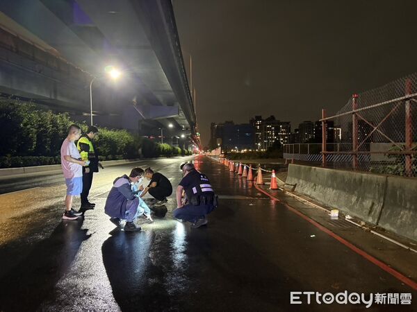 ▲▼新莊22日晚間發生槍擊案，41歲李男頸部中彈送醫宣告不治。（圖／記者陳以昇翻攝，下同）