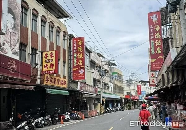 ▲萬巒知名豬腳照常營運，暫未受非洲豬瘟影響。（圖／記者陳崑福攝）