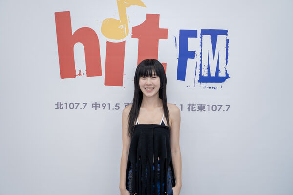 ▲▼白安與莎莎（左）因為錄製實境節目成為好友。（圖／Hit Fm聯播網提供）