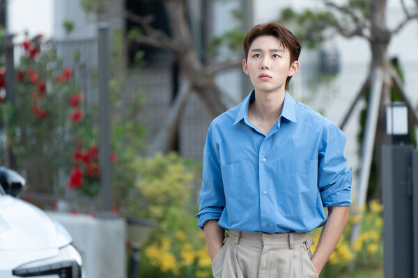 ▲▼假結婚變真愛！庭沼珉、崔宇植甜到融化　《宇宙MARRY ME？》笑中帶心動 。（圖／Disney+提供）