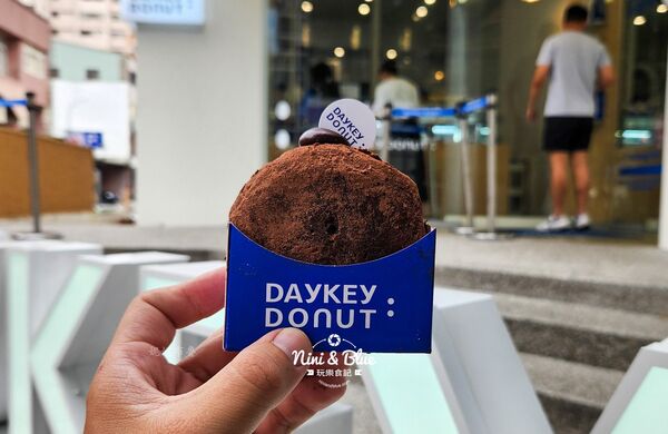 ▲▼DAYKEY DONUT ｜日式「生」甜甜圈專門店。（圖／部落客NINI AND BLUE 玩樂食記授權提供）