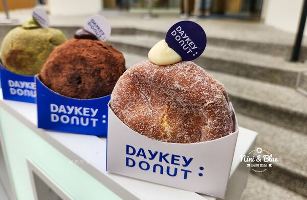 ▲▼DAYKEY DONUT ｜日式「生」甜甜圈專門店。（圖／部落客NINI AND BLUE 玩樂食記授權提供）