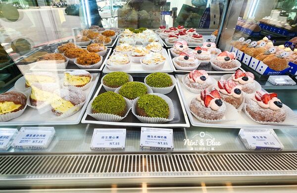 ▲▼DAYKEY DONUT ｜日式「生」甜甜圈專門店。（圖／部落客NINI AND BLUE 玩樂食記授權提供）