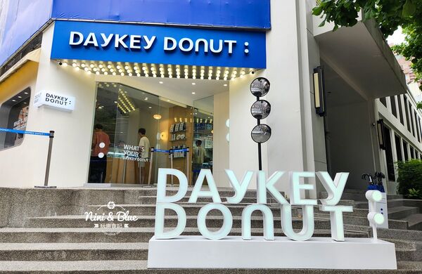 ▲▼DAYKEY DONUT ｜日式「生」甜甜圈專門店。（圖／部落客NINI AND BLUE 玩樂食記授權提供）