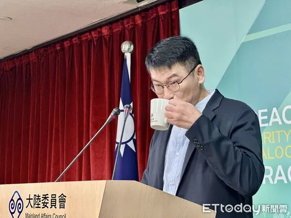 ▲▼陸委會副主委、發言人梁文傑。（圖／記者蔡紹堅攝）