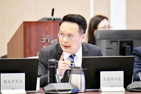 ▲桃園市副市長蘇俊賓今天出席行政院會，針對非洲豬瘟處置及後續防疫作為提出建言。（資料照／行政院提供）