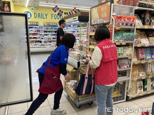 ▲南投縣衛生局加強稽查豬肉製品來源，嚴防非法豬肉流入市面。（圖／南投縣衛生局提供，下同）