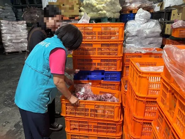 ▲▼嘉義縣再爆流入第2隻瘟豬　菜市場攤販全賣光！衛生局：流向難查。（圖／嘉義縣衛生局）