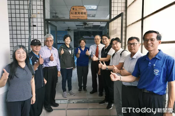 ▲中華電信與台灣黑麵琵鷺保育學會在台南頂山國小啟用AI科技復育生態教育中心。（記者林東良翻攝，下同）