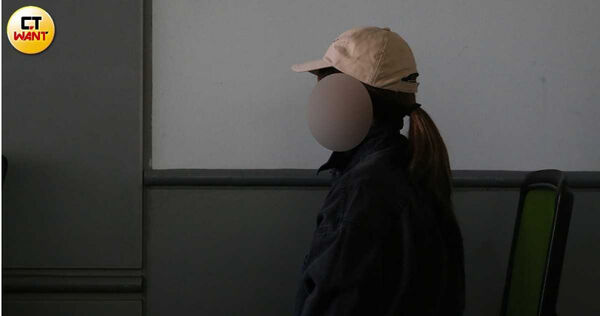 恩恩先後付了15.5萬元給呂秋遠介紹的徵信社，但該徵信社疑似將雇主個資賣給A男，導致對方心存防備，恩恩則在蒐證不足下敗訴。（圖／趙世勳攝）