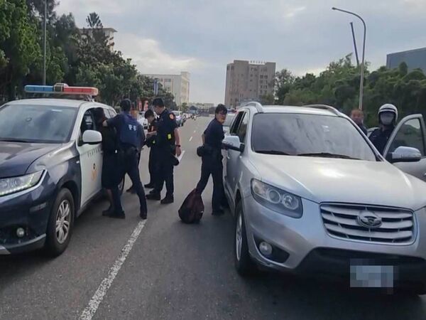 ▲彰化鹿港警分局查獲4名失聯移工。（圖／民眾提供）