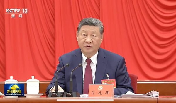 ▲▼ 四中全會閉幕、習近平、張又俠、陳敏爾            。（圖／翻攝 央視、新華社）