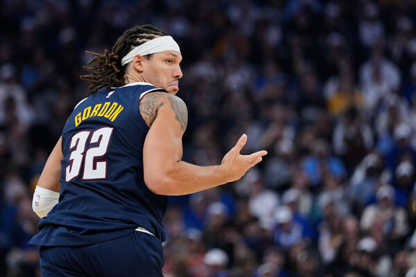 ▲勇士柯瑞、金塊戈登。（圖／達志影像／美聯社）