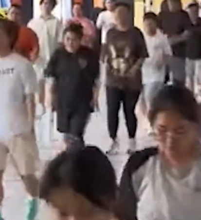 ▲山東一健身房辦減重比賽。（圖／翻攝自微博）