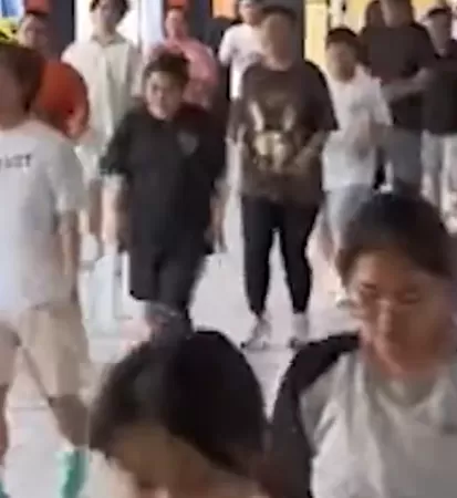 ▲山東一健身房辦減重比賽。（圖／翻攝自微博）