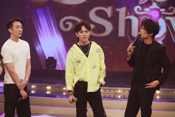 ▲陽帆 (左起)、黃鐙輝、懷秋、白冰冰。（圖／民視提供）