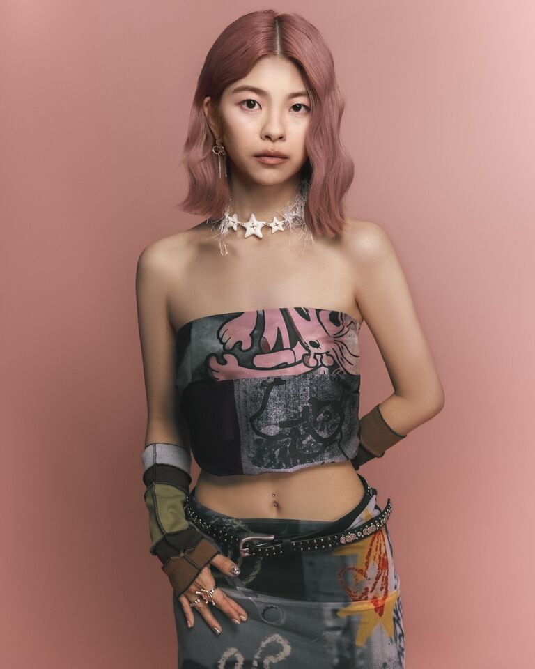 ▲▼王品裙《Pinky Promise》。（圖／滾石提供）