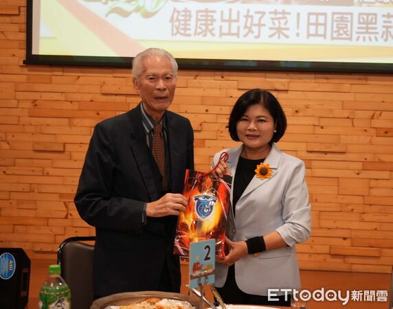 ▲韓中教育基金會、中華民國中韓文化基金會參訪台灣鯛生態園區。（圖／記者游瓊華翻攝）