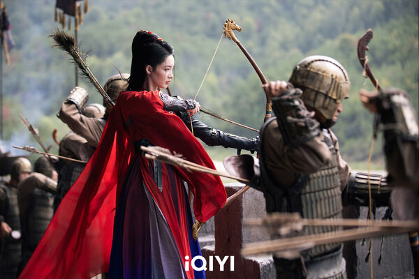 ▲《一笑隨歌》由李沁、陳哲遠主演。（圖／iQIYI愛奇藝國際版提供）