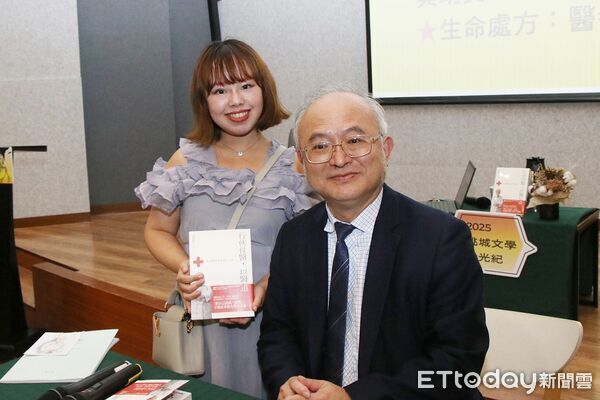 ▲▼   桃城文學什光紀嘉義閱讀盛事 吳明賢院長回嘉開講  。（圖／嘉義市政府提供）