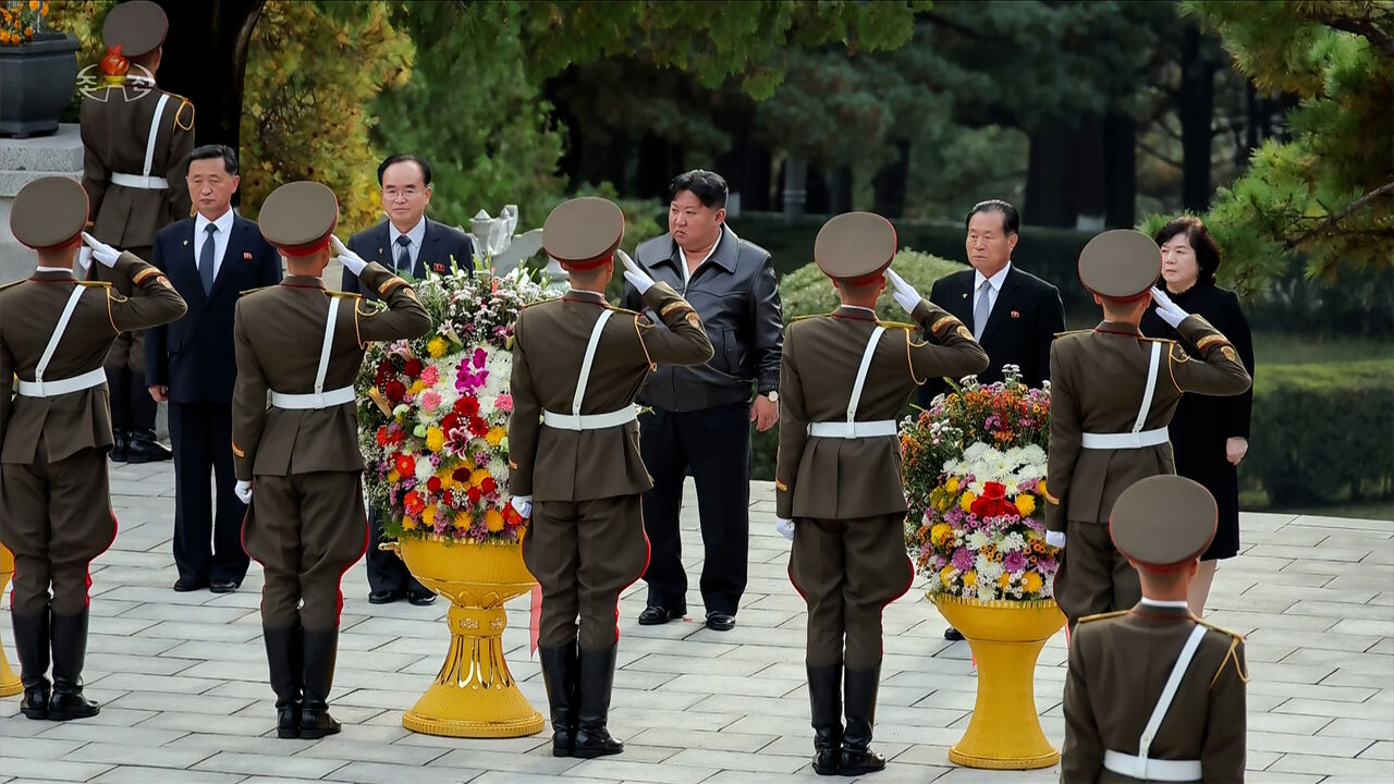 紀念抗美援朝!金正恩參拜「毛澤東長子」陵墓獻花 強調友誼永存