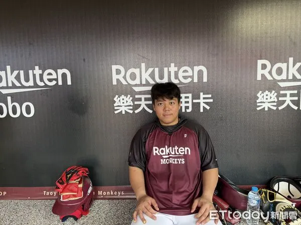 ▲樂天桃猿嚴宏鈞 。（圖／記者胡冠辰攝）