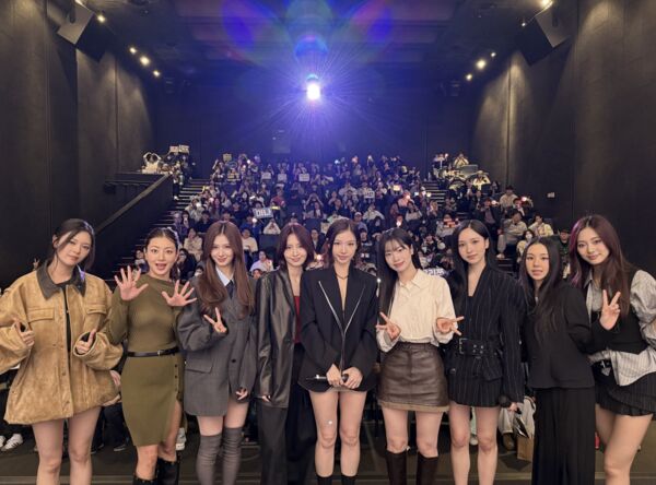 ▲▼ TWICE定延近況真的瘦了！　鵝蛋臉、長腿回歸「巔峰神顏」網驚呼：瘦好多。（圖／翻攝自CGV）