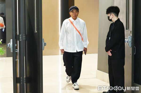 ▲▼楊祐寧爸爸過世感恩紀念會，小馬。（圖／記者周宸亘攝）