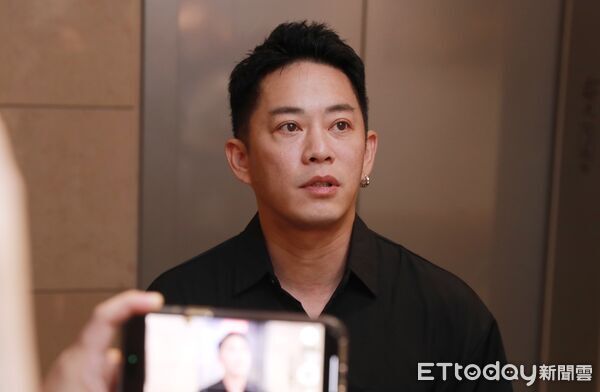 ▲▼楊祐寧爸爸過世感恩紀念會，韓宜邦Junior。（圖／記者周宸亘攝）