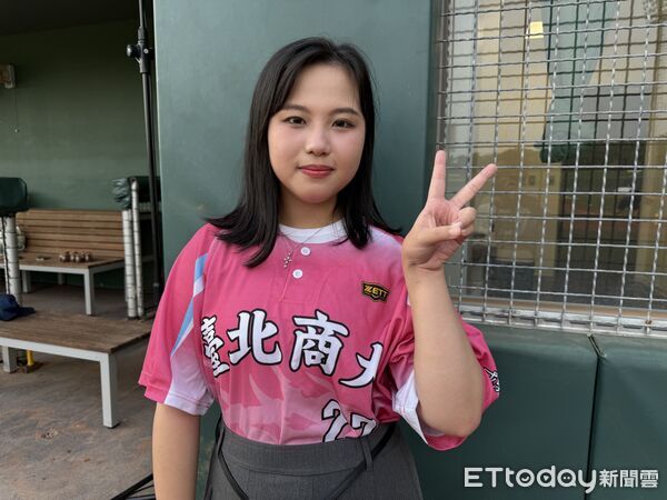 ▲台北商大前棒壘球社社長蔡亞廷。（圖／記者楊舒帆攝）