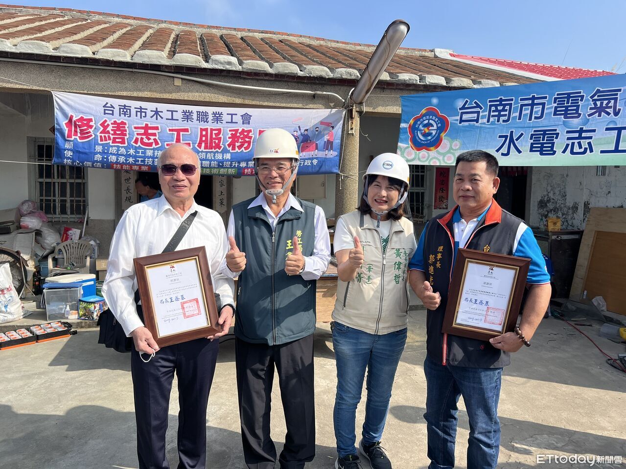 連假不停工!做工行善團修繕弱勢家園 實踐「希望家園」理念